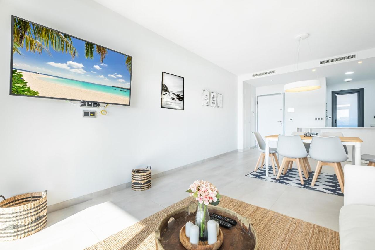 Sunset Waves Deluxe Apartments Poniente Beach Resort 貝尼多姆 外观 照片