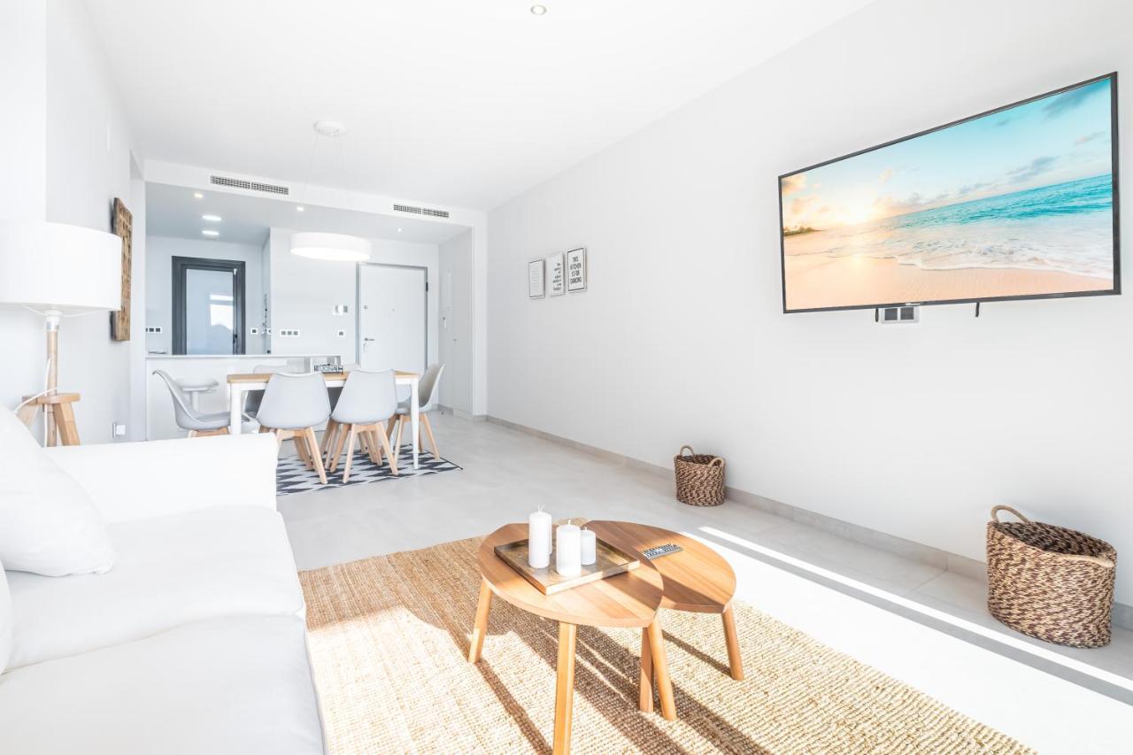 Sunset Waves Deluxe Apartments Poniente Beach Resort 貝尼多姆 外观 照片