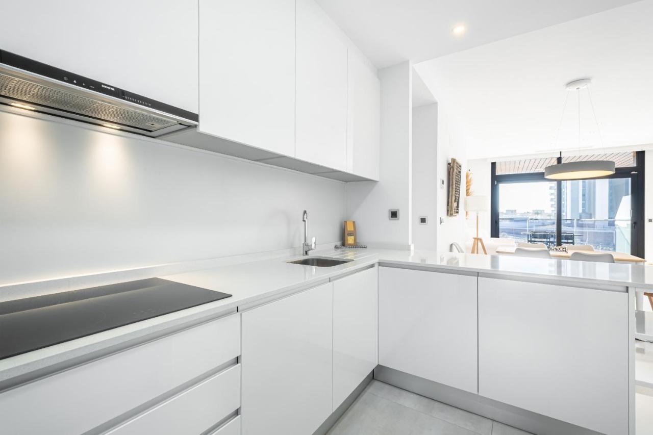 Sunset Waves Deluxe Apartments Poniente Beach Resort 貝尼多姆 外观 照片