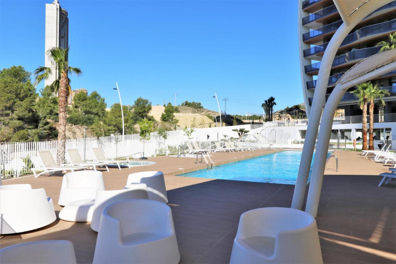 Sunset Waves Deluxe Apartments Poniente Beach Resort 貝尼多姆 外观 照片