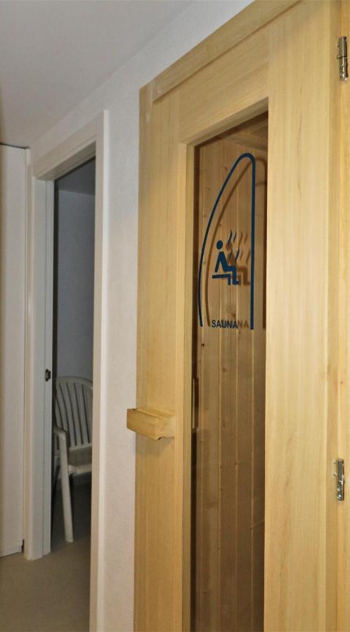 Sunset Waves Deluxe Apartments Poniente Beach Resort 貝尼多姆 外观 照片