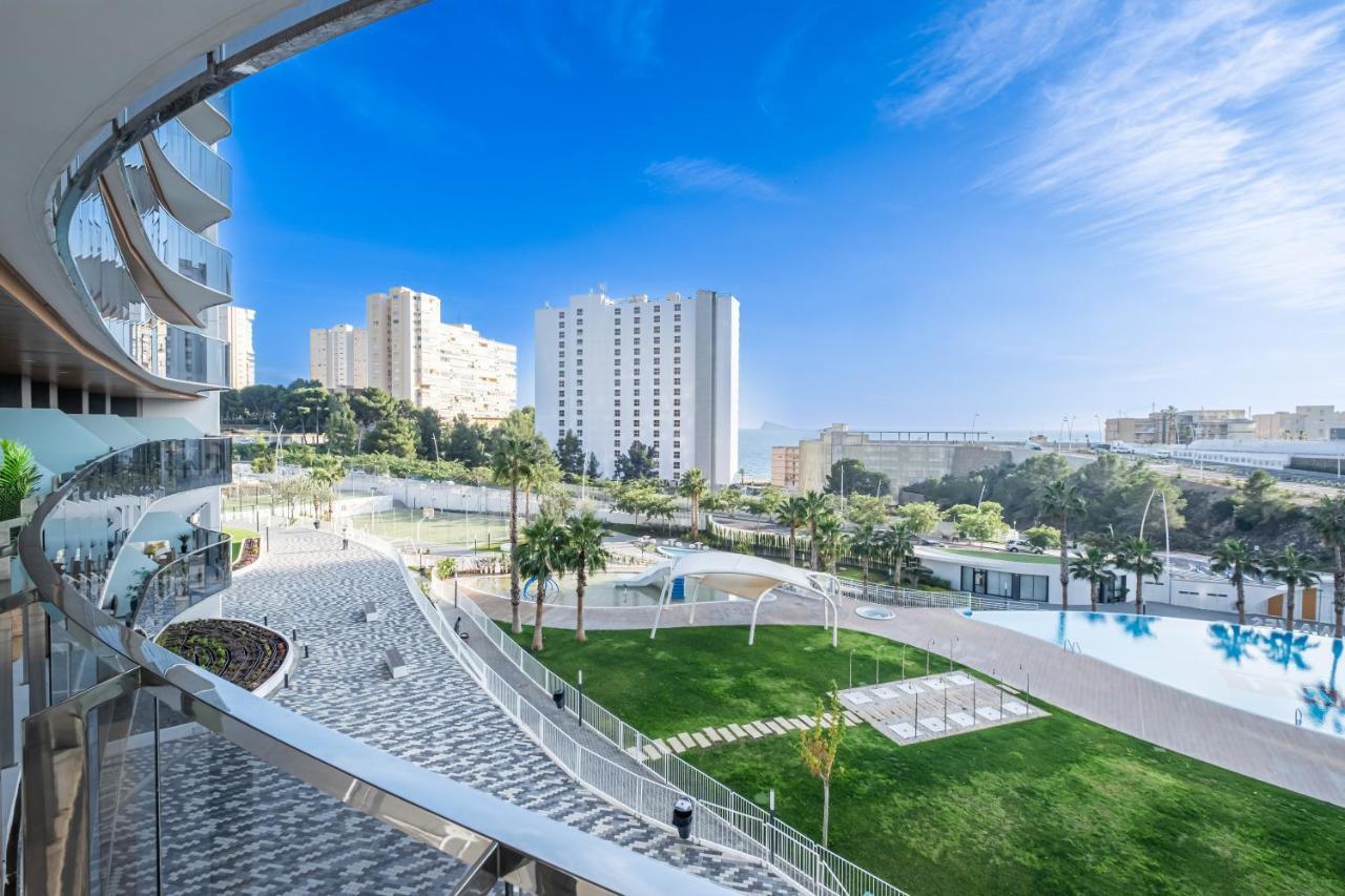 Sunset Waves Deluxe Apartments Poniente Beach Resort 貝尼多姆 外观 照片