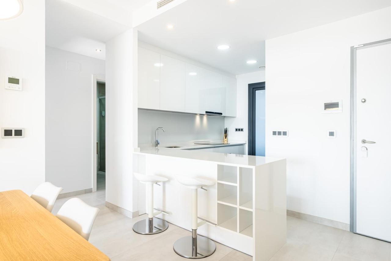 Sunset Waves Deluxe Apartments Poniente Beach Resort 貝尼多姆 外观 照片