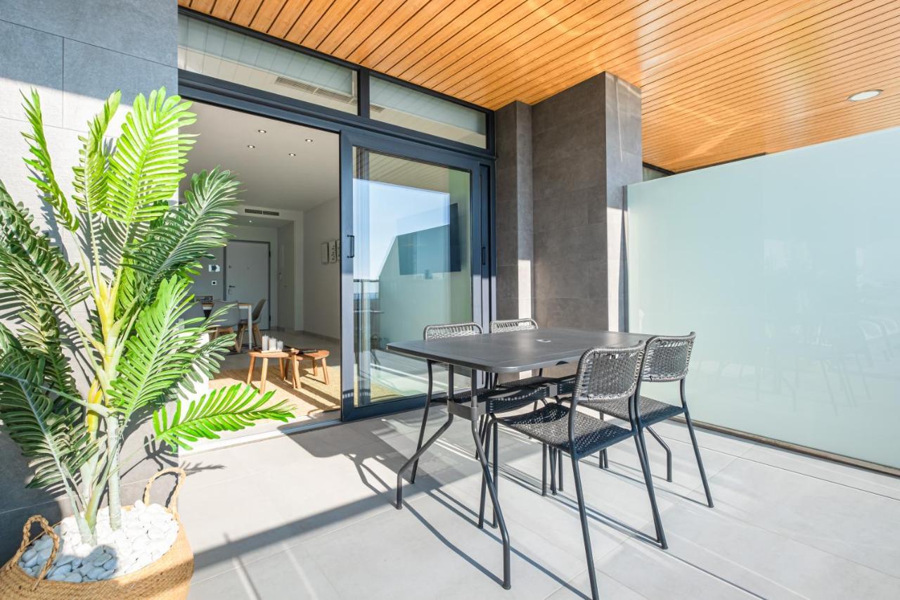 Sunset Waves Deluxe Apartments Poniente Beach Resort 貝尼多姆 外观 照片